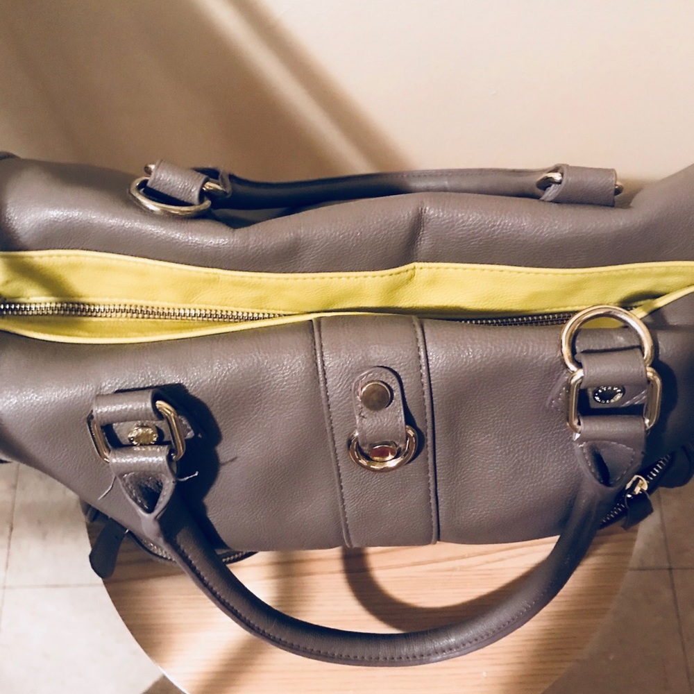 Bag - Picture 2 of 5